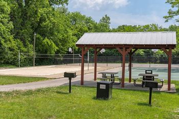 Picnic Area at Hilltop Apartments, Ohio, 45213-2638